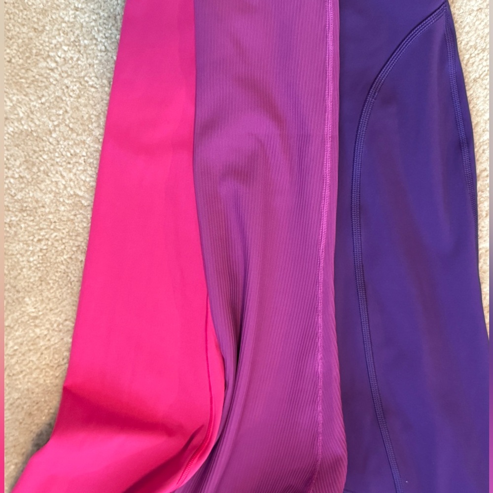Athleta - Elation Ultra High Rise Rib Legging S | Berry Rib - Picture 3 of 4